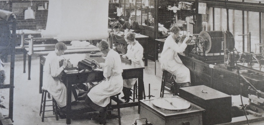 Old Wira Lab (1)